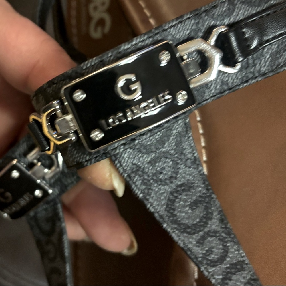 Guess Sandals